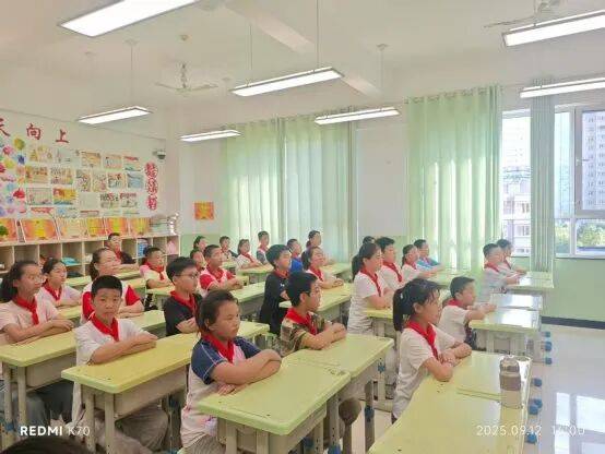 【强国复兴有我，争当新时代好少年】忻州市长征小学开展“红领巾的骄傲，队史我知道”主题队会开启新学期红色篇章